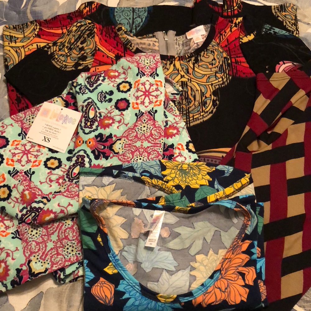 Set of 4 Lularoe items, size XS.